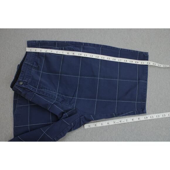 Volcom Shorts Mens 35 Blue Windowpane Cotton Blend on front center left leg - Picture 7 of 7